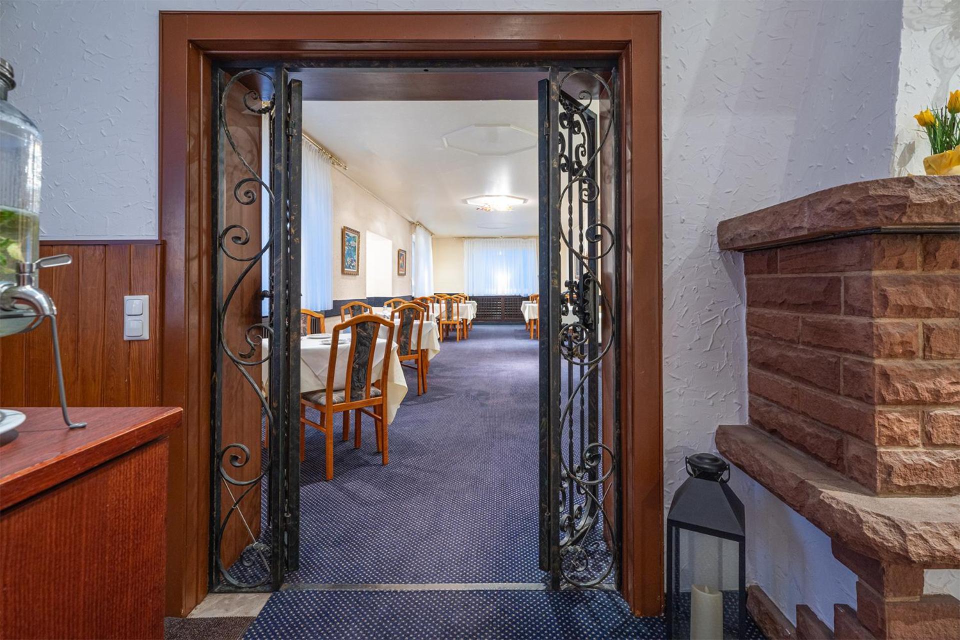 Hotel Sonne บาดฮอมบูร์ก ฟอร์ แดร์เฮอเฮอ ภายนอก รูปภาพ