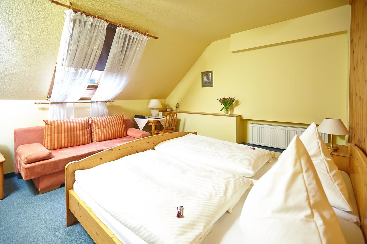 Hotel Sonne บาดฮอมบูร์ก ฟอร์ แดร์เฮอเฮอ ภายนอก รูปภาพ